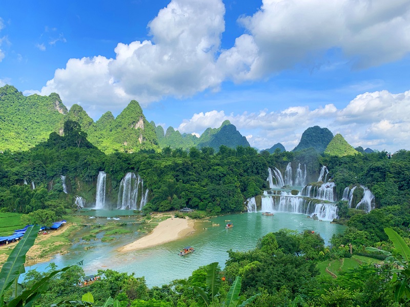 【广西遇见全景11天游】德天跨国瀑布•通灵峡谷•北海银滩•涠洲岛•五彩滩