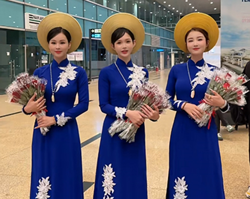 奥戴美女鲜花迎接